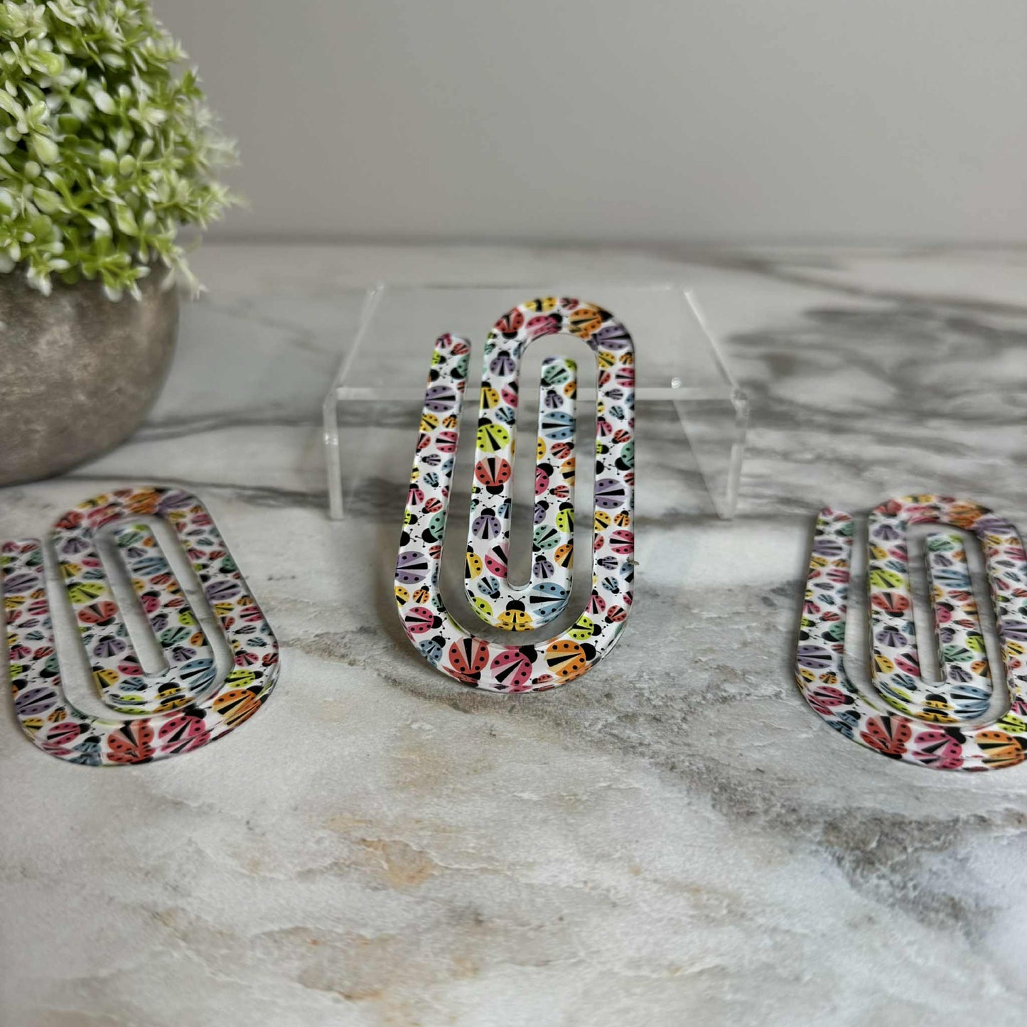 Jumbo Paperclip - Lady Bugs