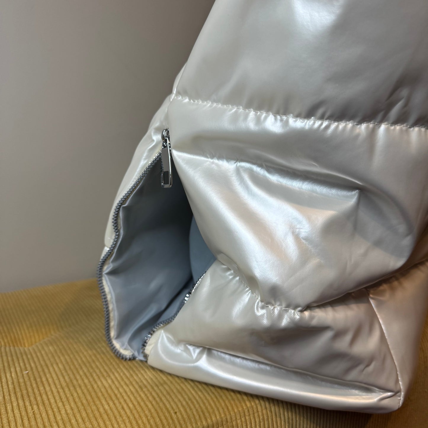 Abby - Puffer Tote - PREORDER ENDS 10/24