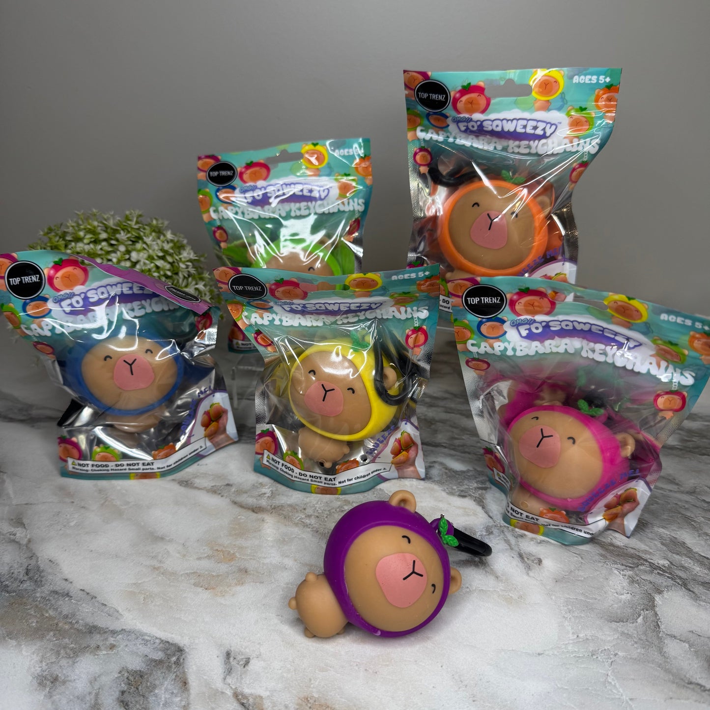 Fo Sqweezy Capybara Keychains Toy