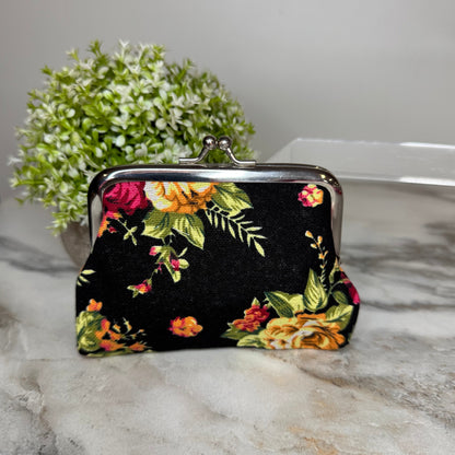 Clamshell Coin Purse Wallet (Medium) - Floral