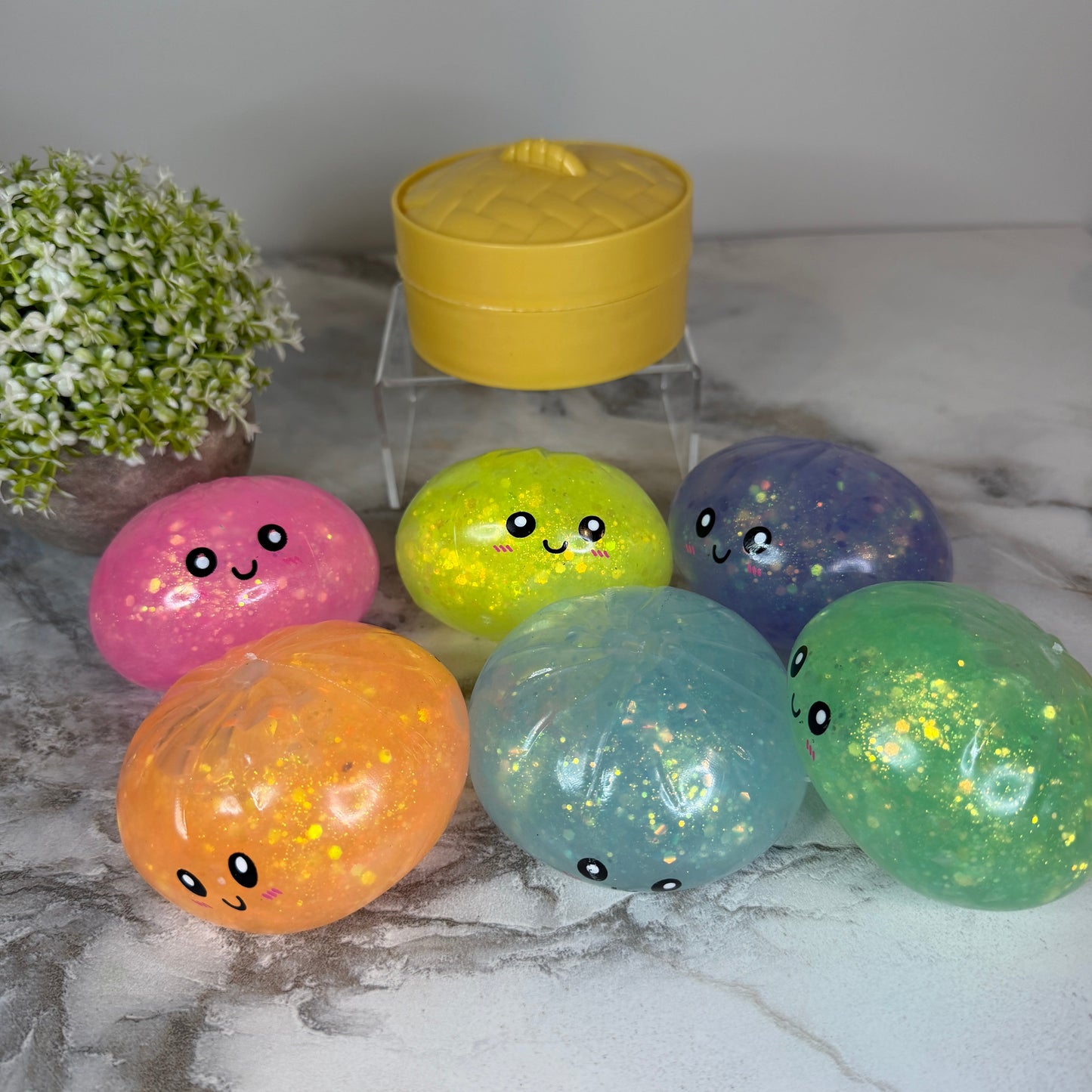 Squishy Toy - Viral Dumpling, Quick Squeeze Glitter - Pink