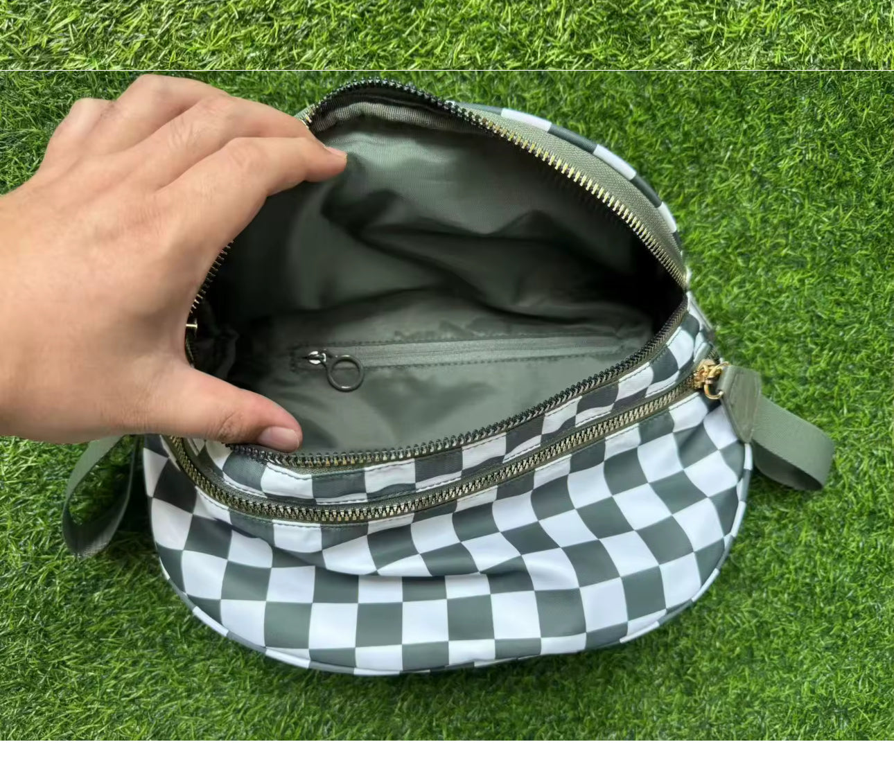 Roni - Nylon Crossbody